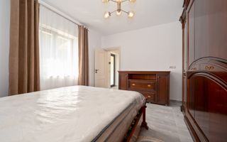 Ocazie rară: Casă în zona Spitalului Municipal Roman - Poză 6