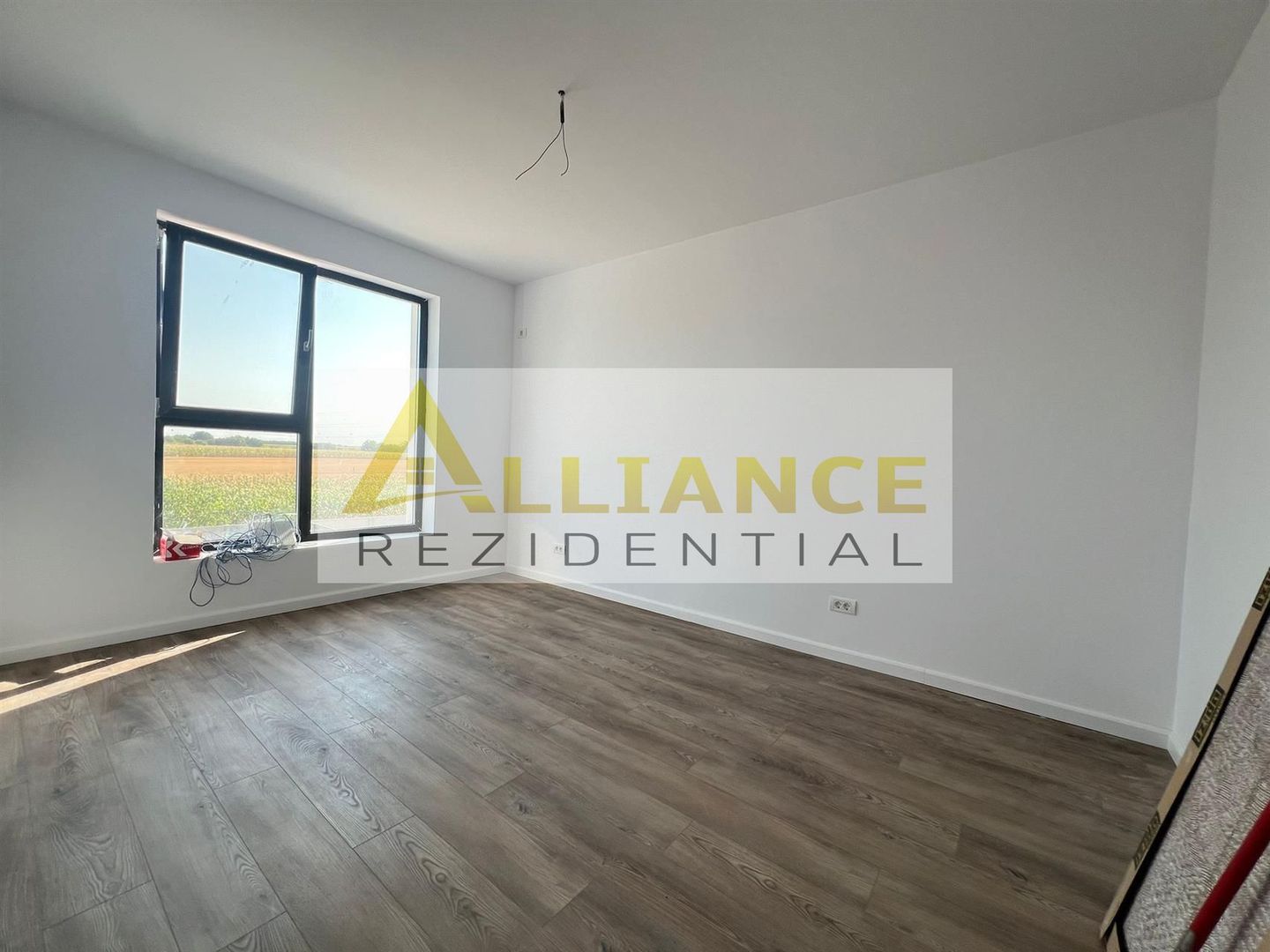 Vila individuala - 5 camere - 3 bai - teren 428mp - pod - beci - Poză 8