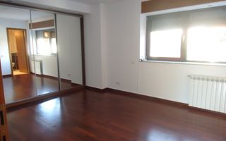 APARTAMENT SUPERB CU 3 DORMITOARE LA INCHIRIERE LANGA PARC HERASTRAU - Poză 4