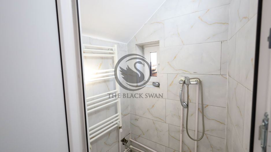 Casa cu 7 camere + spatiu comercial de vanzare | Comision 0 % - Poză 22