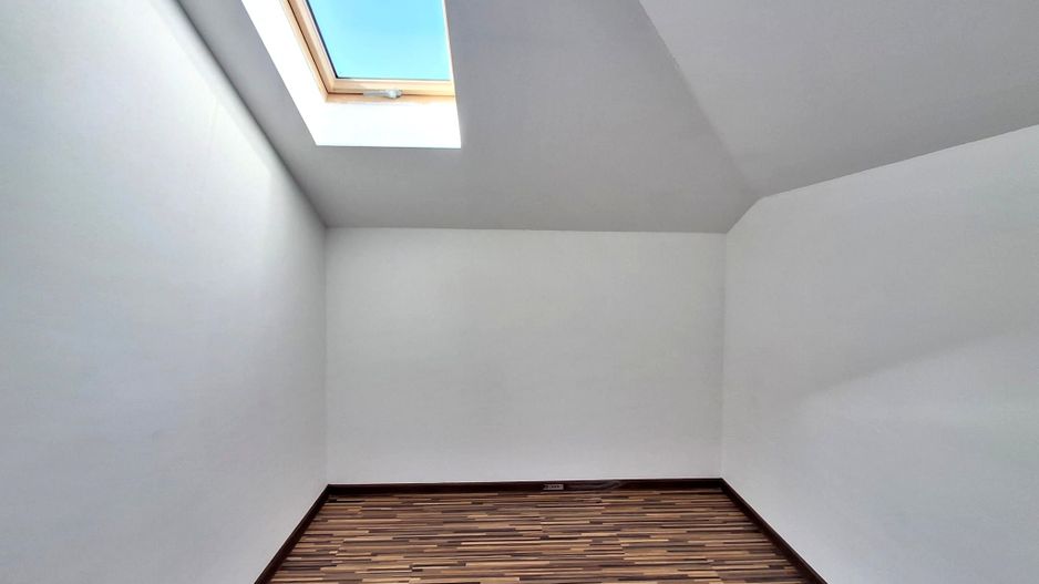 De Vanzare Apartament 4 camere  Militari  Residence - Poză 13