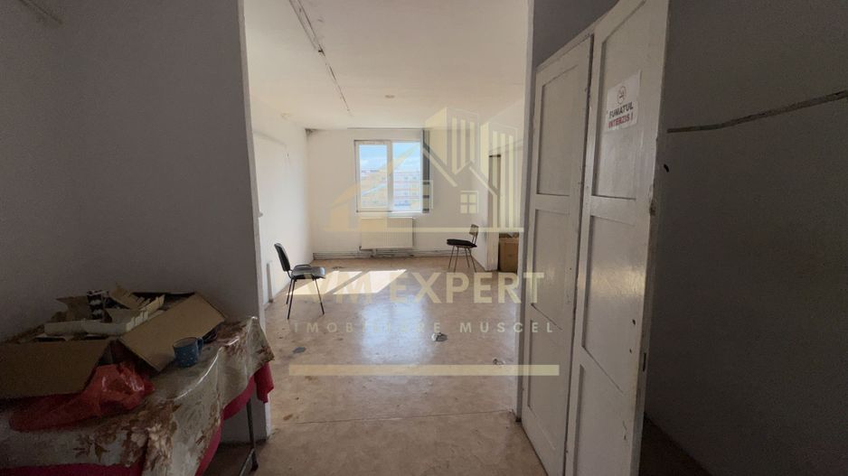 BLOC DE GARSONIERE P+4 SUPRAFAȚĂ UTILĂ 2135MP TEREN 2967 MP CĂMPULUNG - Poză 35