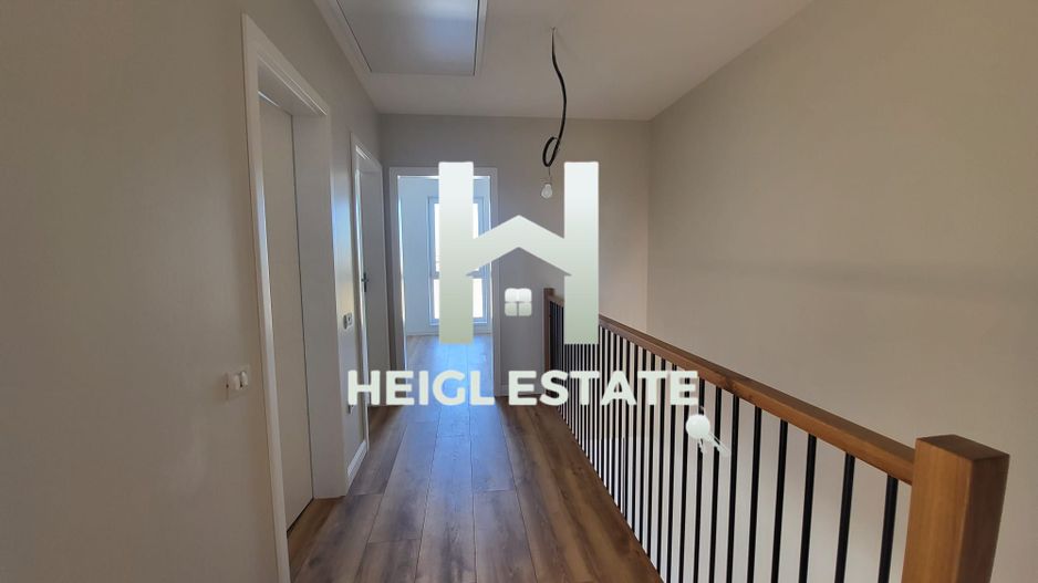 Duplex finalizat cu 4 camere in Mosnita Noua - Poză 3