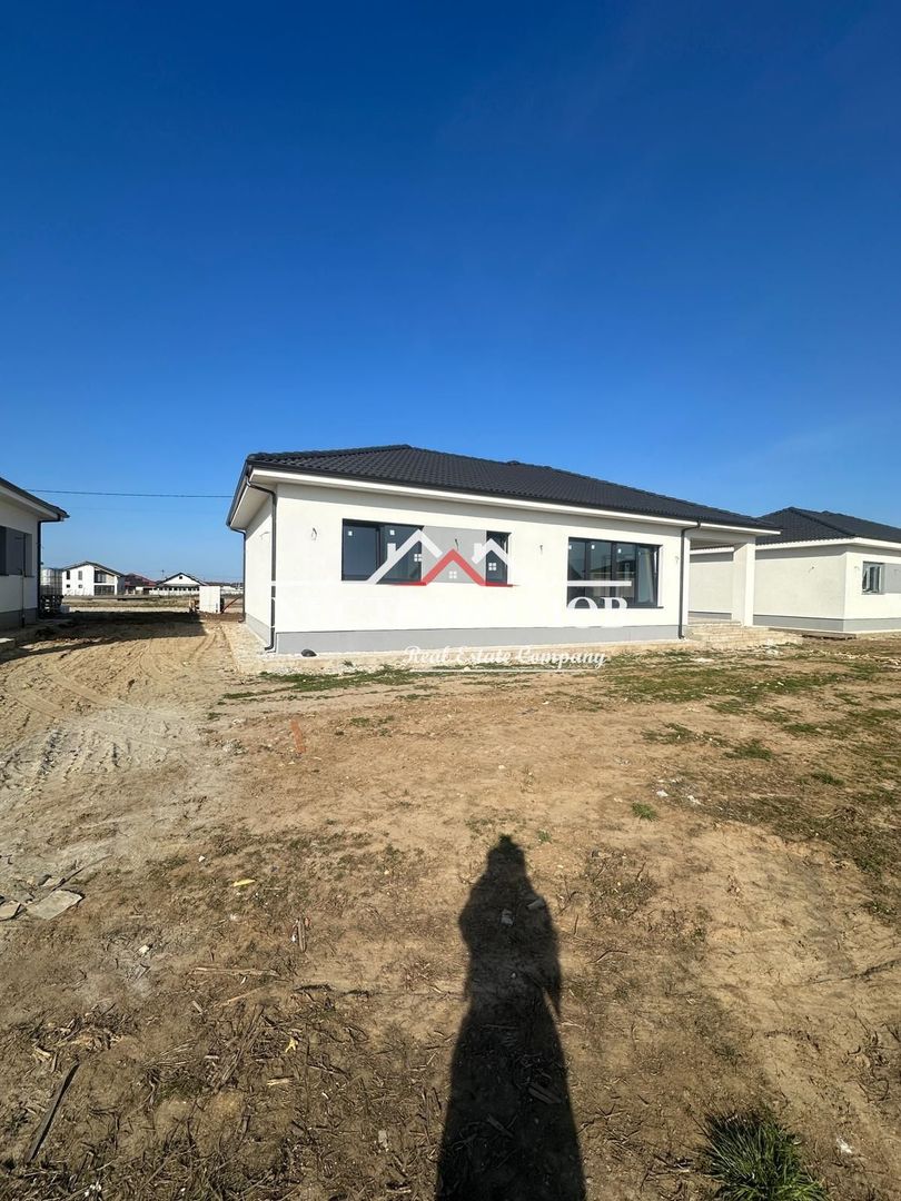 NECTORA IMOB-Casa semifinisata/la cheie Santandrei, 4 camere, 2 bai - Poză 1