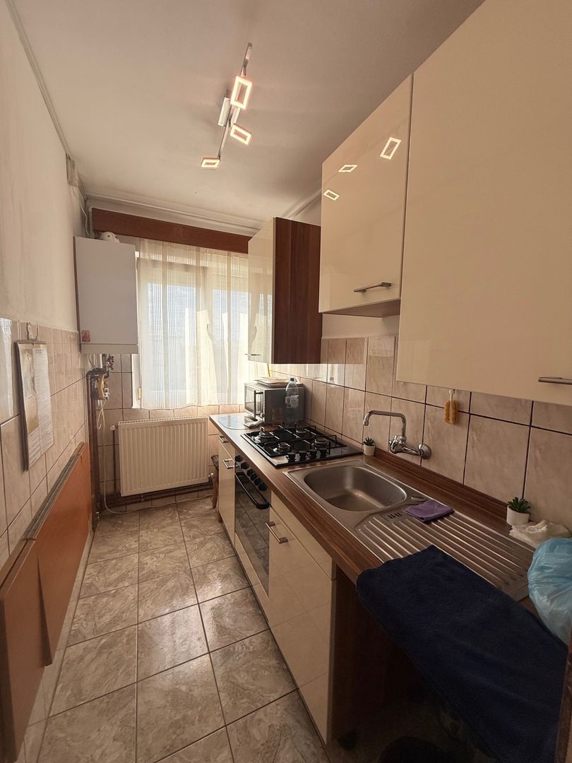 BRASADAS vinde ap 2 cam etaj 4/4 in Micro 15. - Poză 5