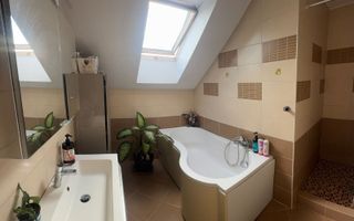 Casa de vanzare in Livezeni,Mures de 152 mp cu teren de 971 mp - Poză 6