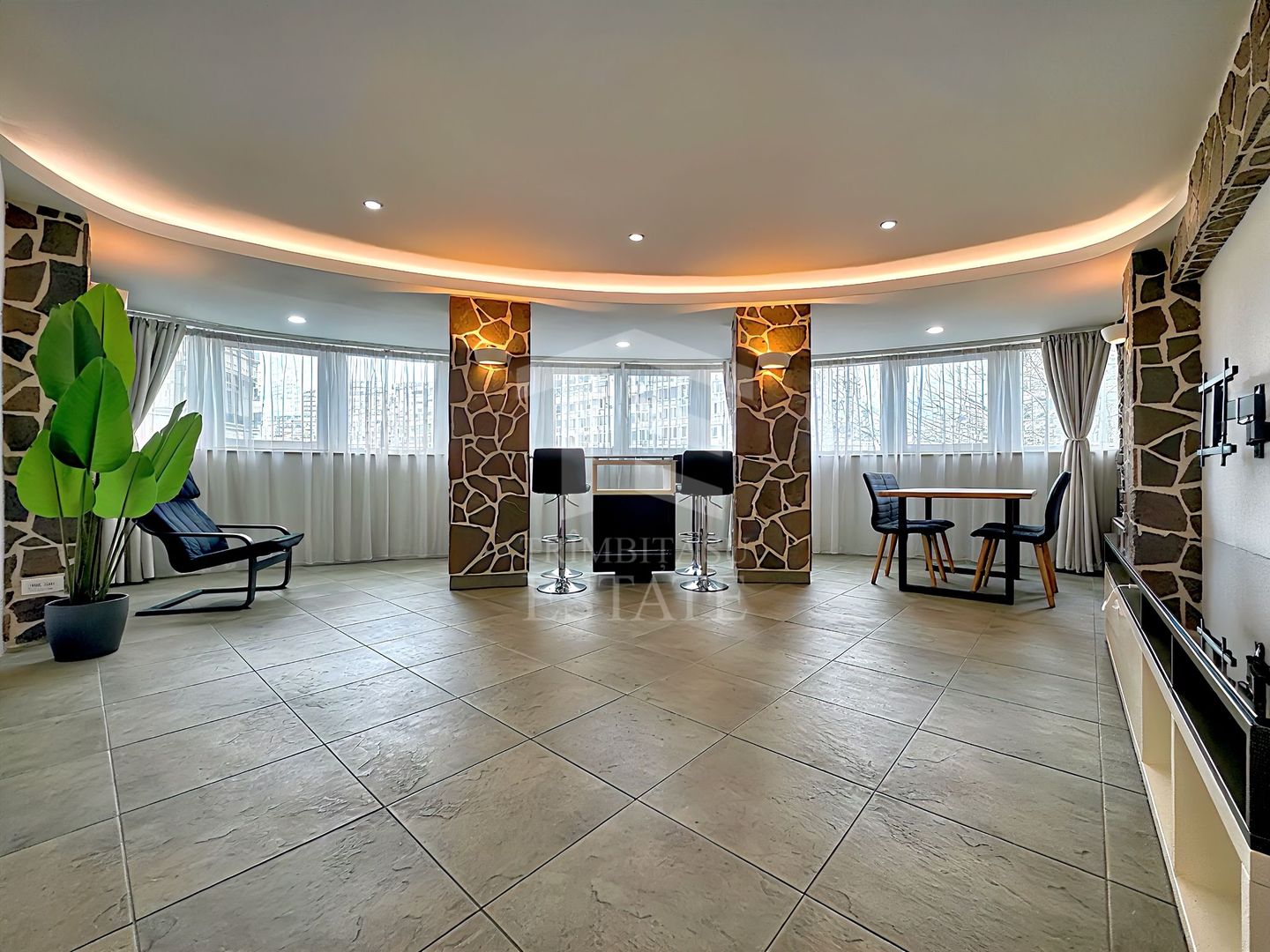 Decebal | 3 camere 97 mp utili | Centrală proprie | Etaj 2/8 - Poză 2