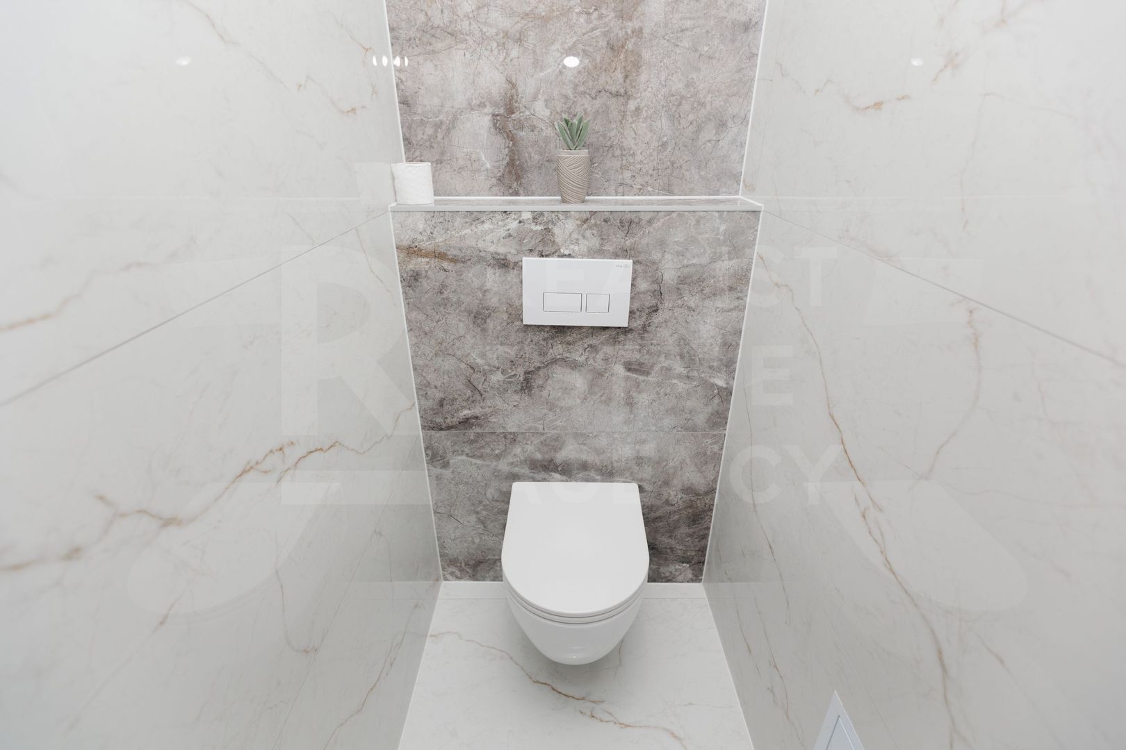 Vânzare, apartament, 2 odăi + living, str. Ion Buzdugan, Buiucani - Poză 16