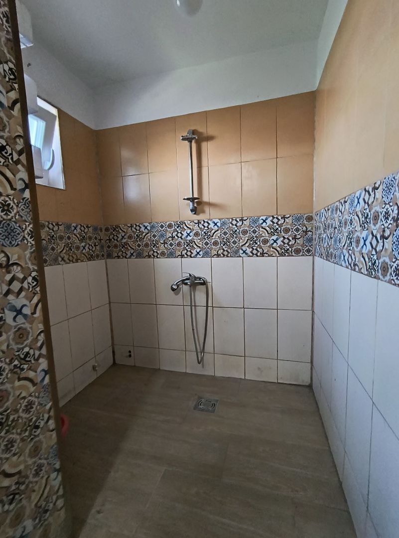 Casa P+M Com Vidra - Poză 13