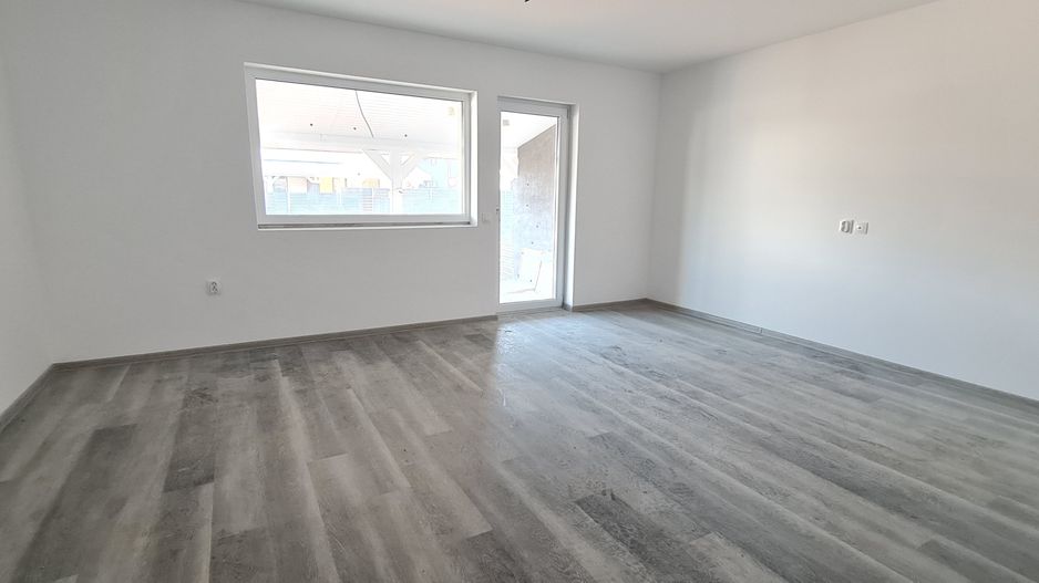 Casa finalizata intabulata in Cartier Izvor Tarlungeni Brasov - Poză 2