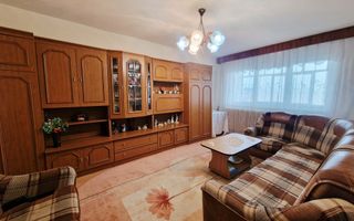 Apartament cu 2 camere decomandate zona Mall - Poză 3
