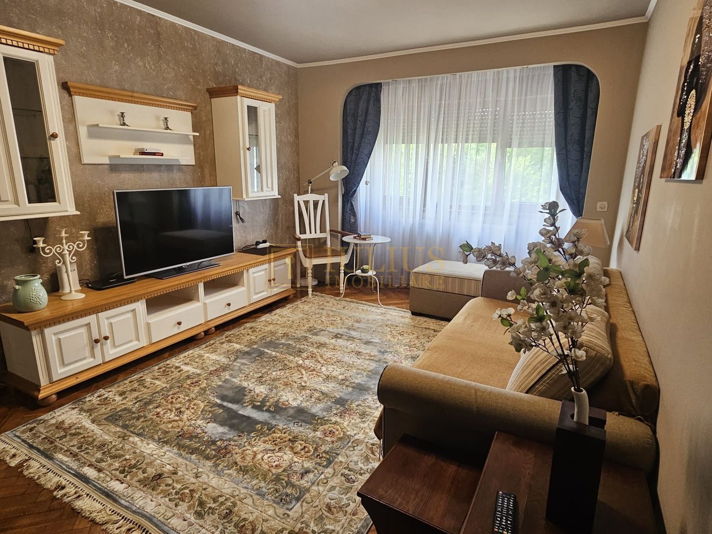 3 camere, langa sediul Nokia-Bega, centrala proprie - Poză 2