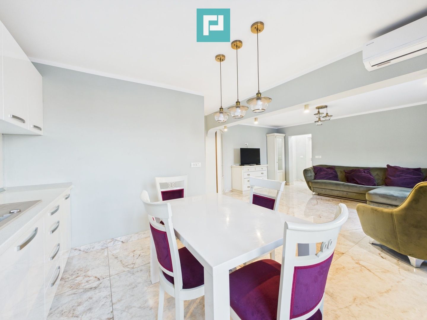 Apartament de închiriat cu 3 camere la Intim - Poză 5