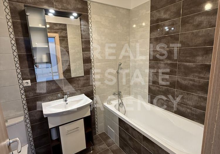 Vânzare, apartament 2 camere, zona Lujerului - Poză 7