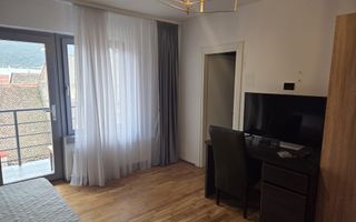 Apartament 3 camere zona centrala - Poză 3