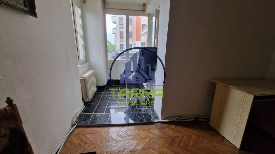 Apartament 3 camere de vazare in Alba Iulia zona Centru - Poză 8