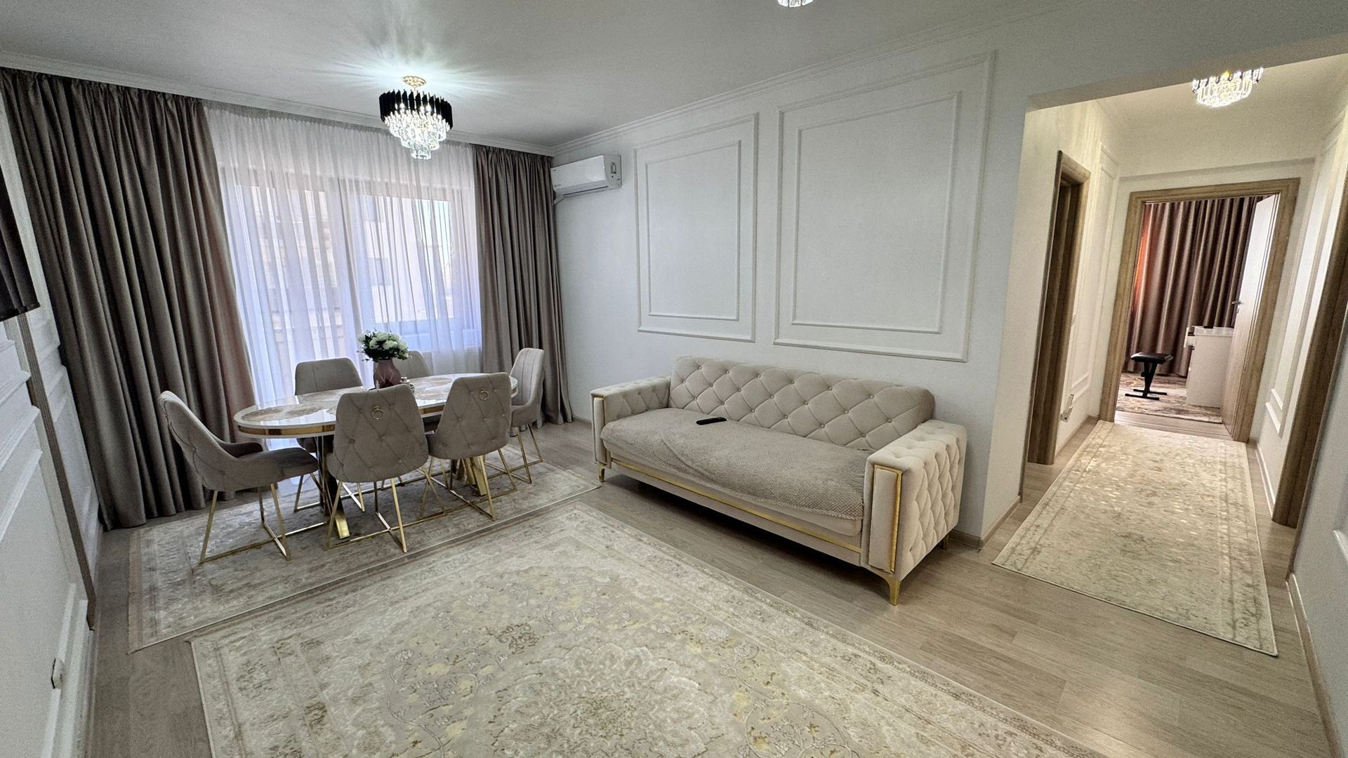 AP. 3 CAMERE MOBILAT LUX, BUCATARIE INCHISA, PARCARE INCLUSA, COMIS 0% - Poză 2