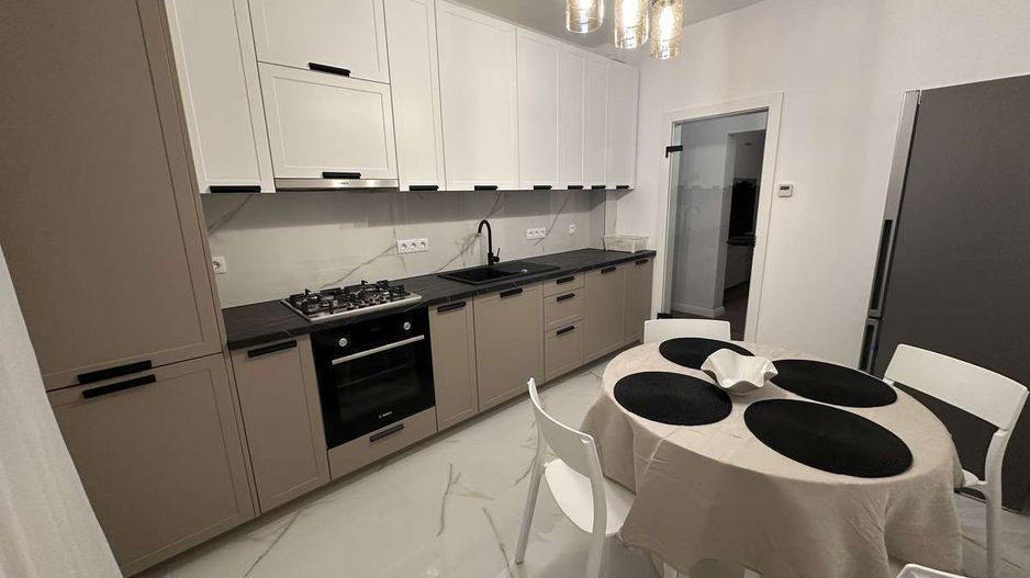 APARTAMENT| 3 CAMERE PRIMA INCHIRIERE| LOC DE PARCAE| ZONA TINERETULUI - Poză 1