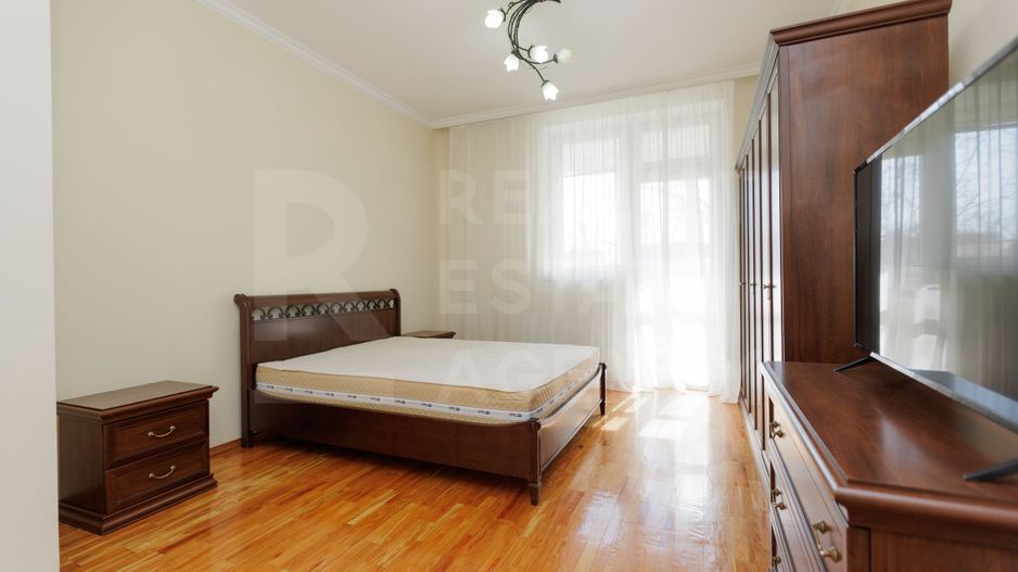 Chirie, apartament, 3 camere, str. 31 August 1989, Centru - Poză 9