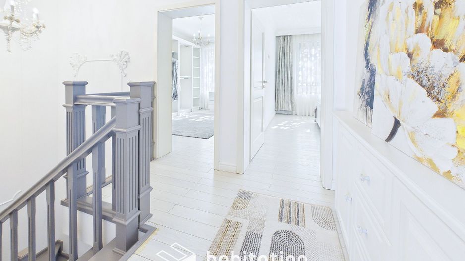 Liniște lângă pădure, duplex modern cu design elegant, în Dumbrăvița - Poză 13