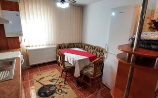 Apartament 3 camere, zona Bd.George Enescu , et.1, mobilat/utilat, pret negociabil ! - Poză 5
