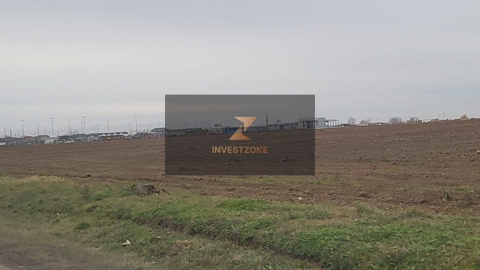 Vindem teren in zona aeroport Oradea,25000mp - Poză 4