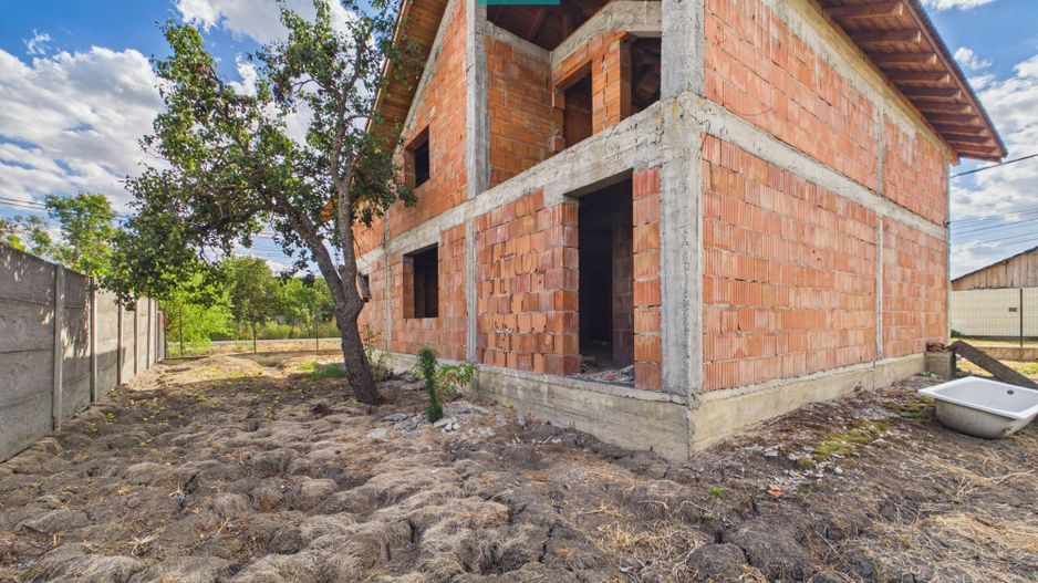 Casă Individuală P+M, în Bacova - Poză 3