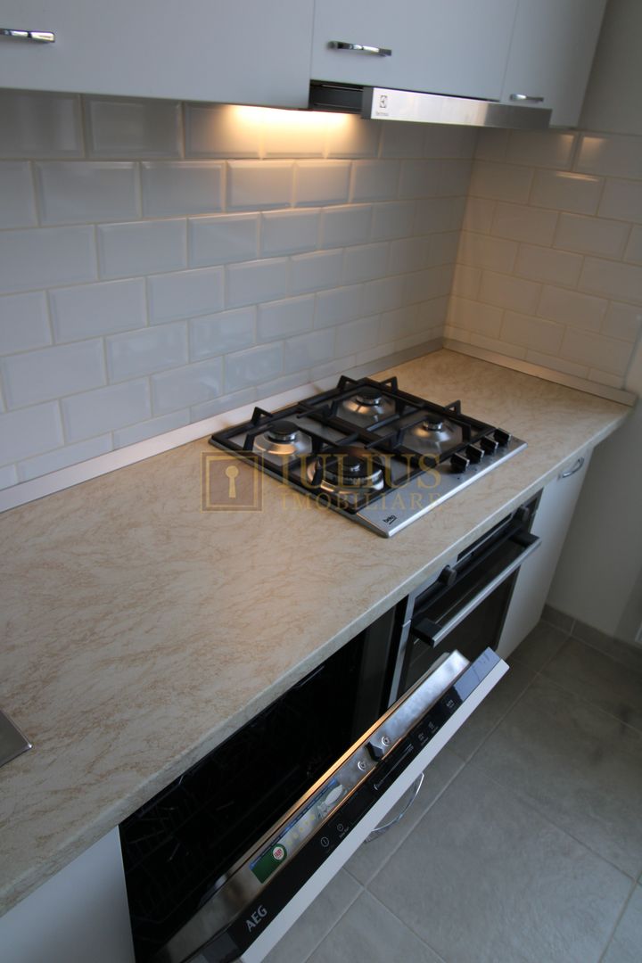 Braytim; 3 dormitoare, living saptios cu semineu. - Poză 10