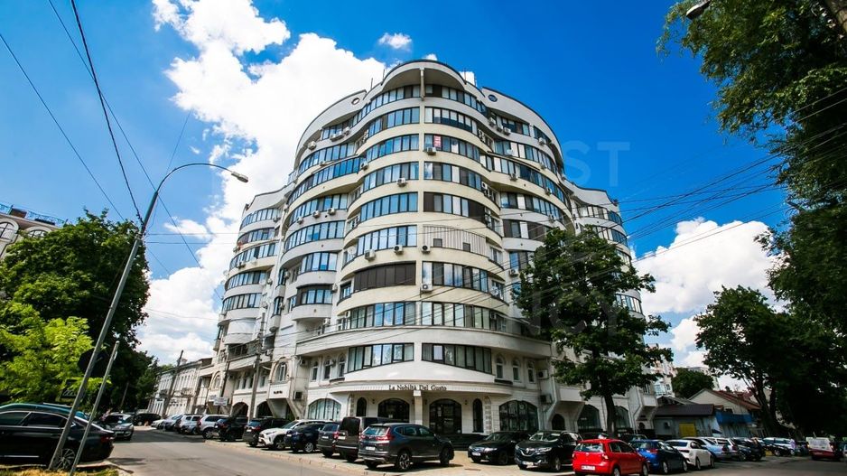 Chirie, apartament, 3 camere, Strada Sfatul Ţării, Centru - Poză 21