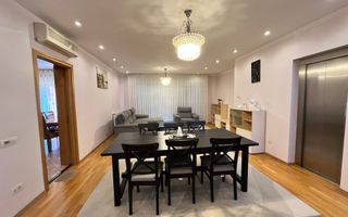 VILA CU 7 CAMERE IN COMPLEX REZIDENTIAL IN IANCU NICOLAE - Poză 9