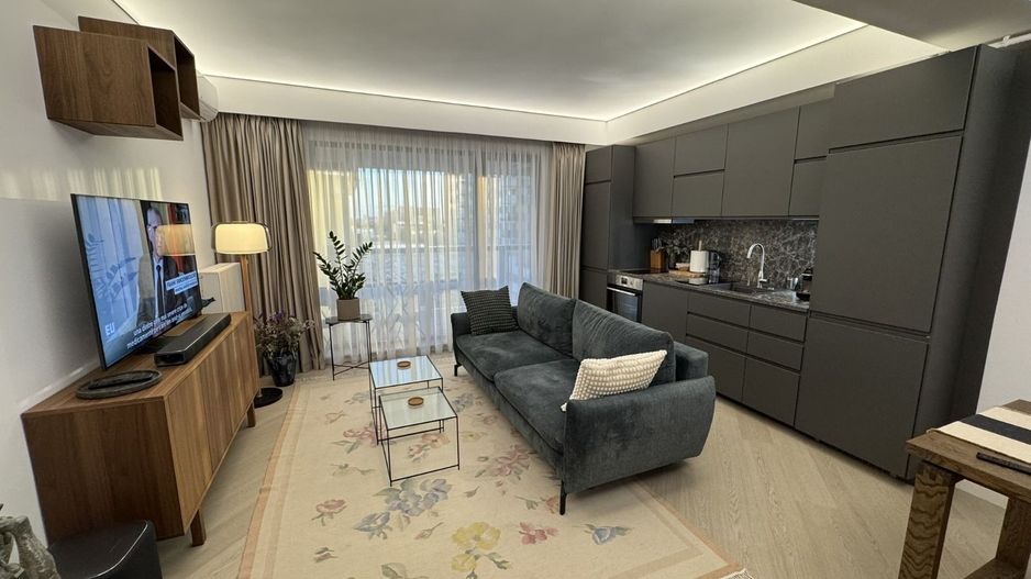 2 camere || Pipera || Cortina North || Parcare inclusa - Poză 1