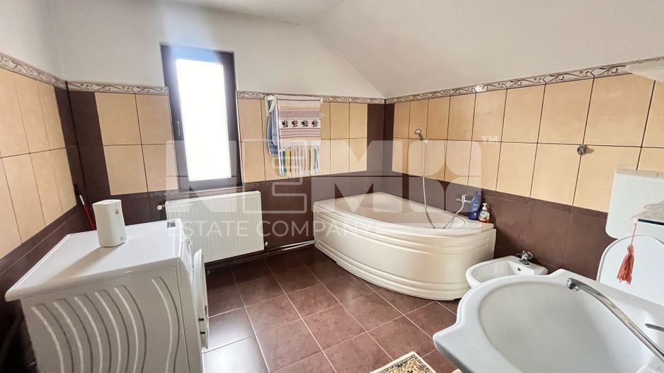 Casă de Vânzare I Sfântul Ilie I Suceava I 185 mp utili | 400 mp teren - Poză 12