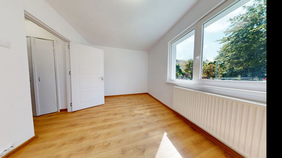 Apartament renovat,in zona faget-piata dacia - Poză 3