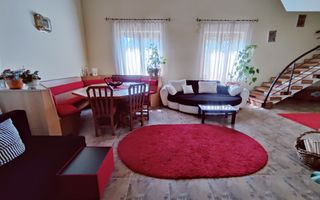 CASA INDIVIDUALA GHIRODA +TEREN 1752 MP - Poză 1