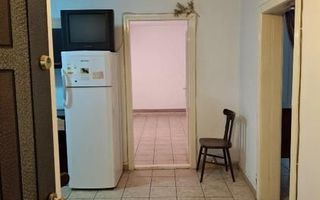 Apartament 3 camere parter cu balcon - Poză 3