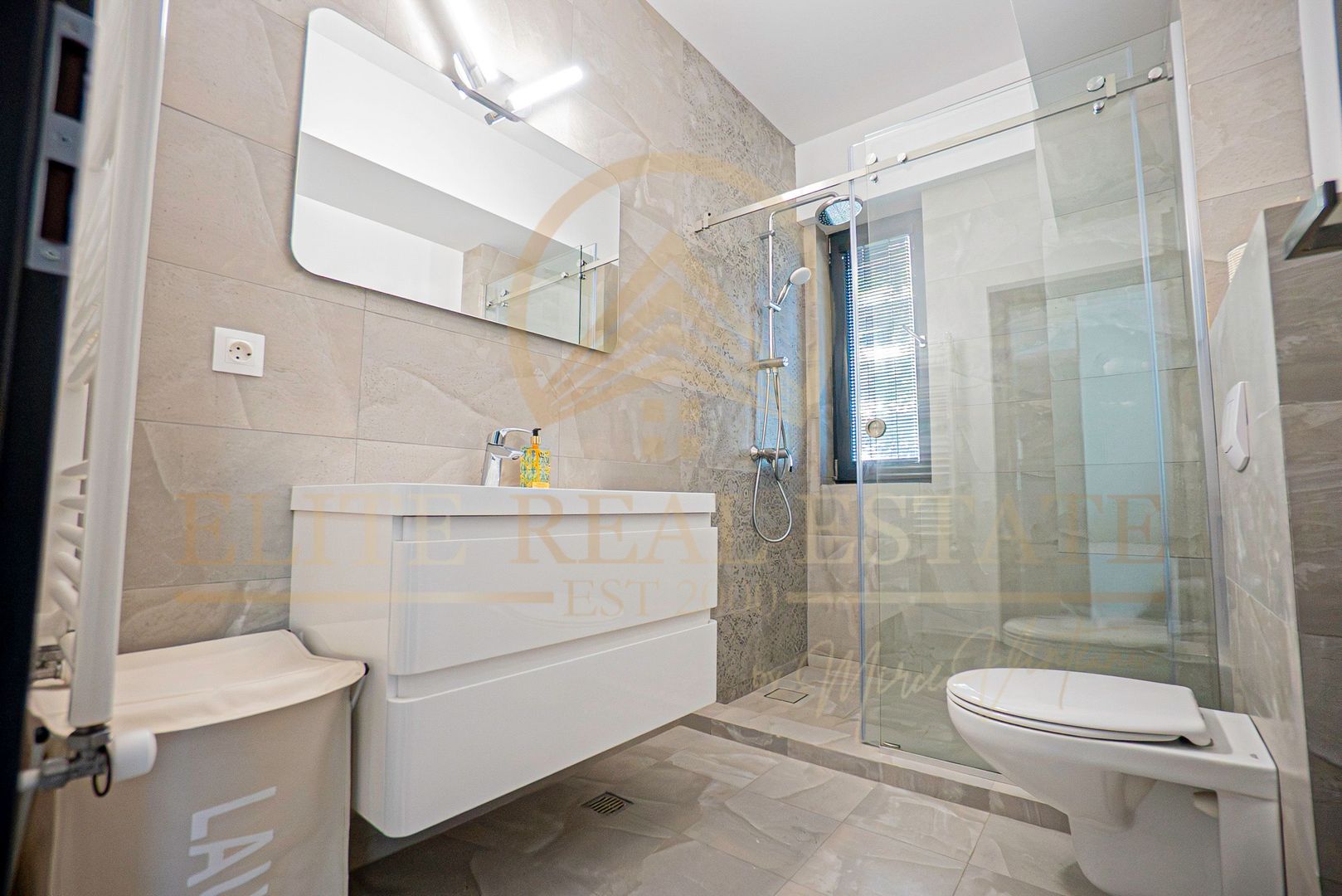 Staiunea Mamaia - Apartament Premium 3 Camere, Parcare, Mobilat - Poză 6