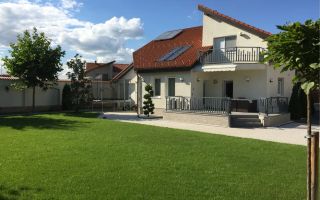 Vilă de închiriat | 4 camere |  Șelimbăr - Poză 2