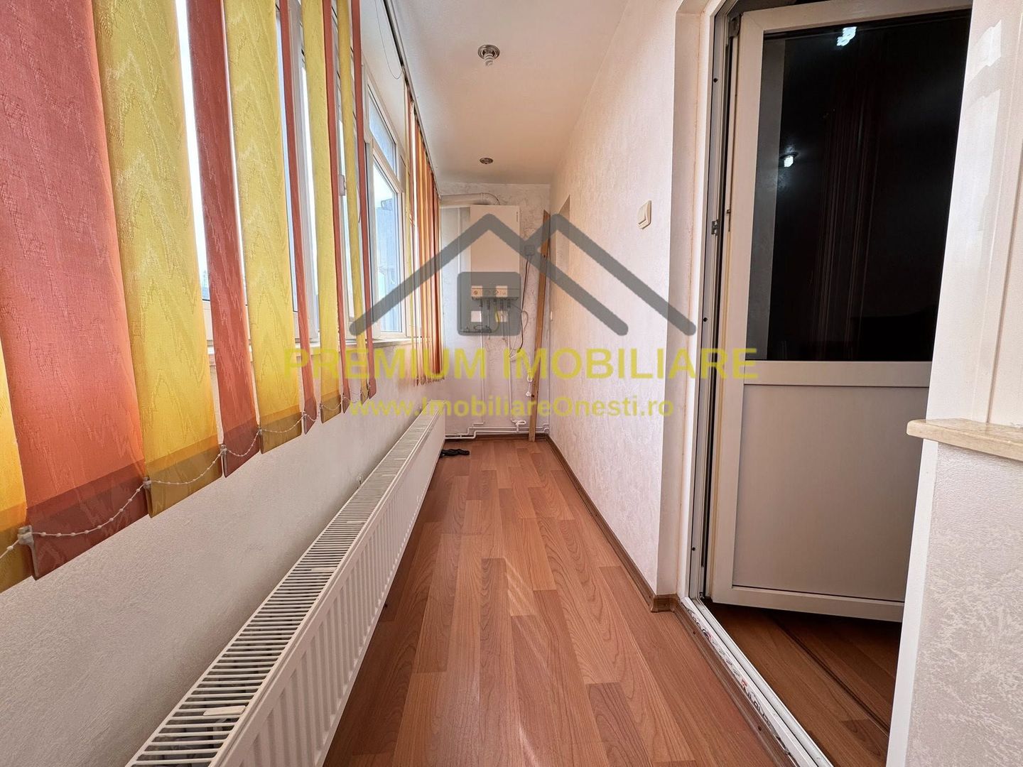 Apartament 3 Camere - Zona MAL - 98 MP - Poză 10