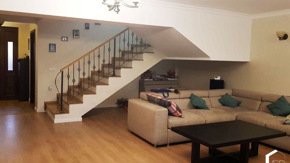 Casa P+1E+M, cu 5 camere, Cocosesti - Poză 3