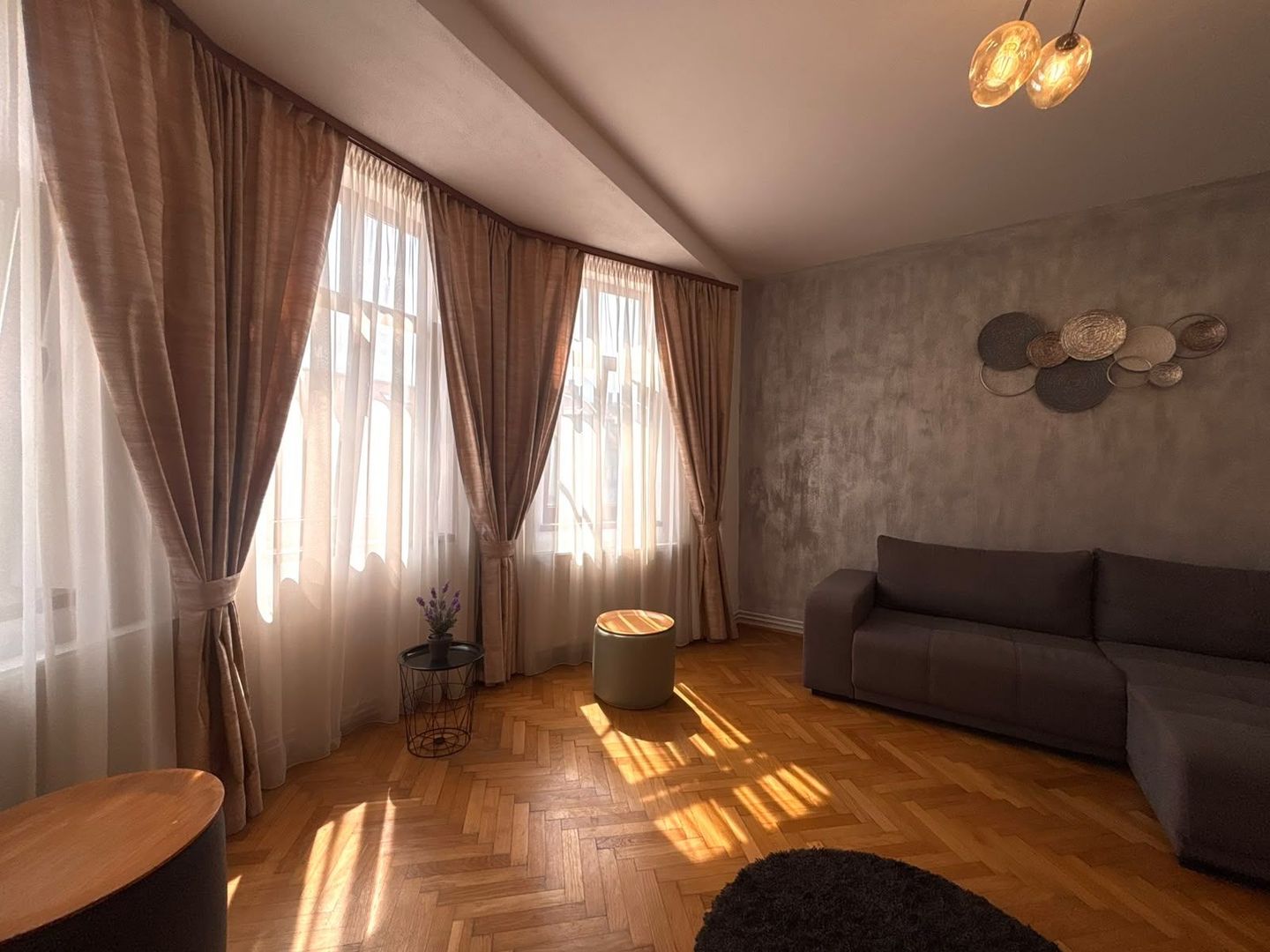 Apartament modern și elegant în zona Centrală - Poză 8