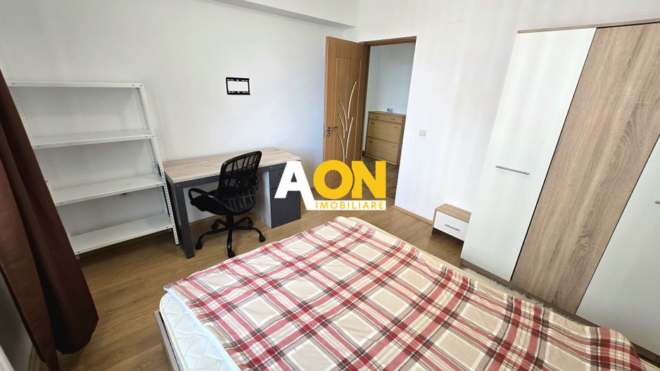Apartament cu 3 Camere cu Garaj, Bloc Nou, Zona Centru - Poză 5