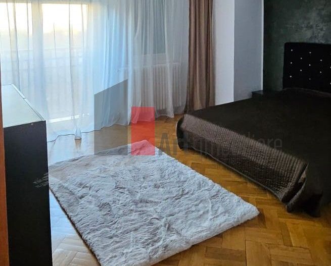 Apartament decomandat, 3 camere, Piața Alba Iulia, complet mobilat și utilat - Poză 5