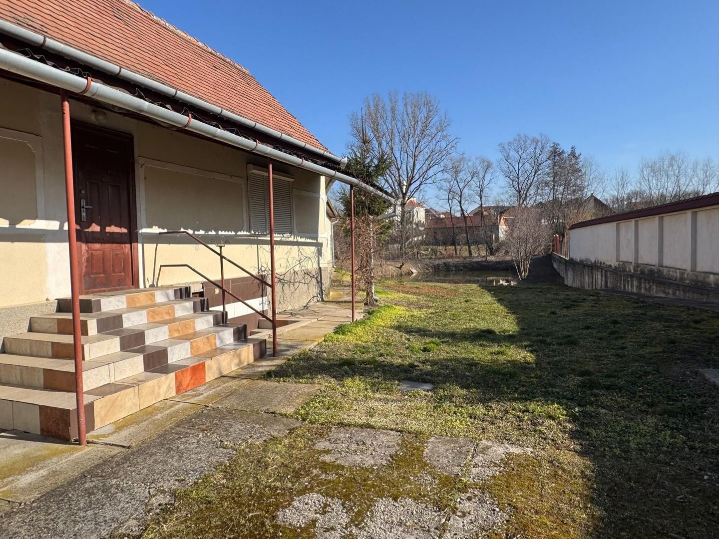 Casa cu lac in curte, Sacel, Sibiu - Poză 1