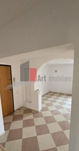 APARTAMENT  4 CAMERE SEBASTIAN - Poză 4