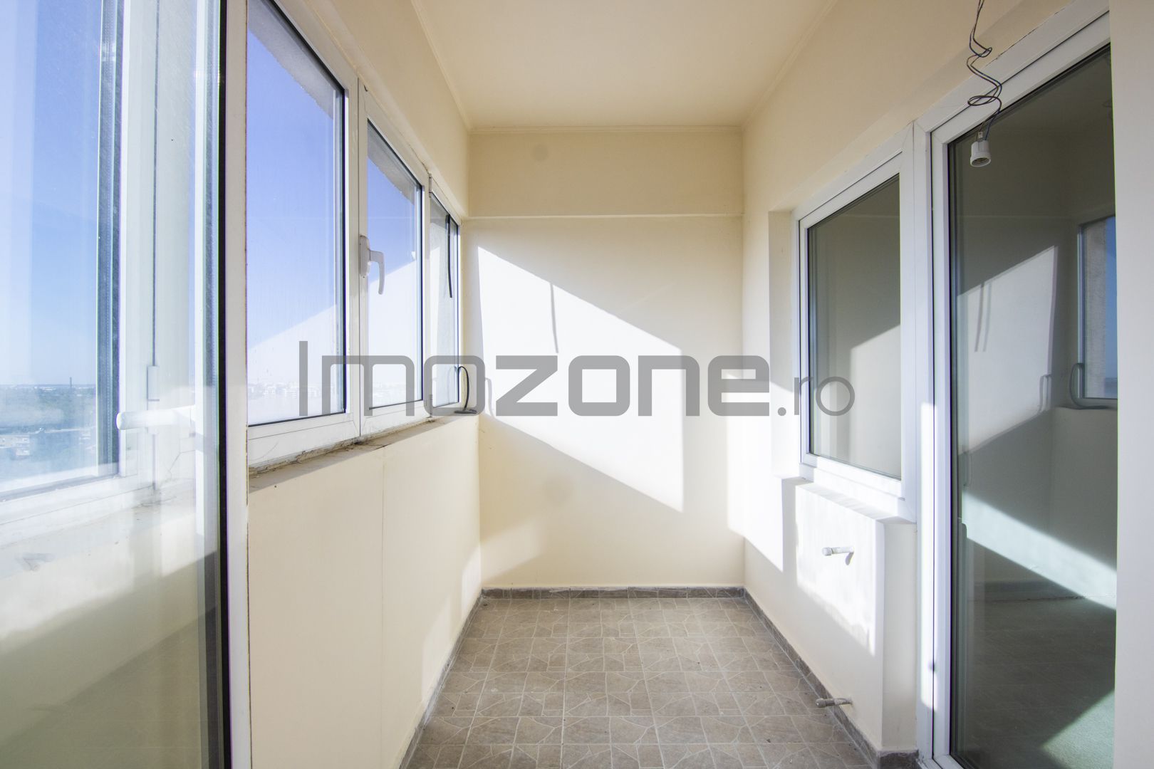 Ansamblul Primavara, 2 camere, 75mp, finisat modern 2024,  tamplarie noua - Poză 10