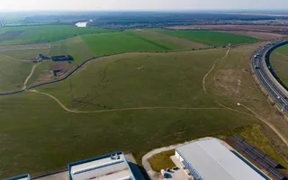 Teren de 107,000mp în zona industrială Zădareni - Poză 12