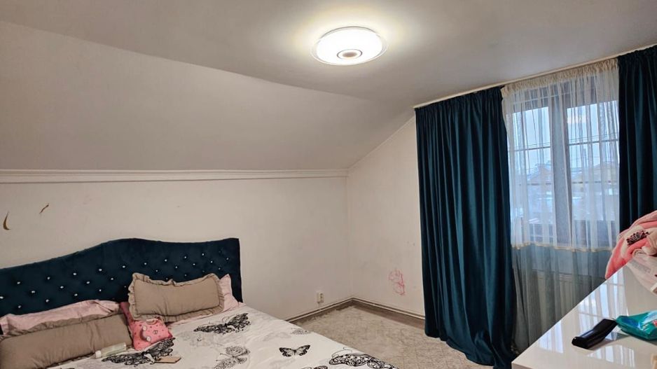 Casă / Vilă cu 5 camere de vânzare în Craiova - Poză 16