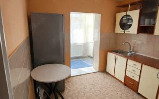 Apartament 3 camere de vanzare (COD10) - POARTA 6 - Poză 4