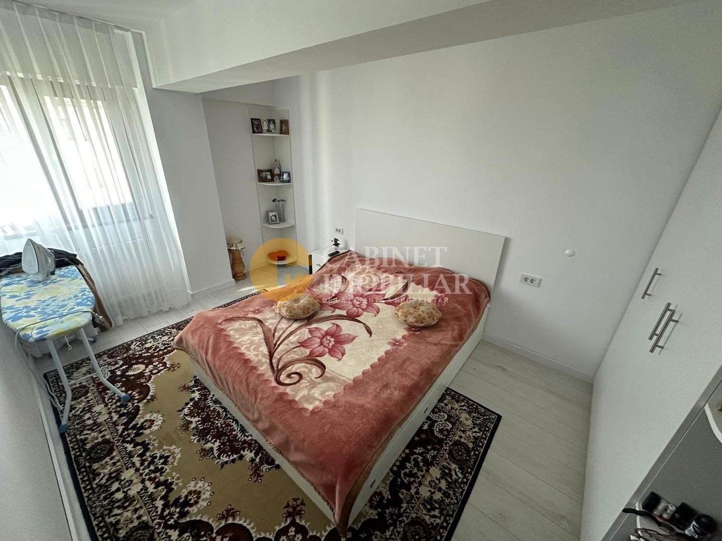 Apartament 3 Camere Decomandat - Etaj 3 - Bloc Nou - Zona Platou Galata - Poză 4