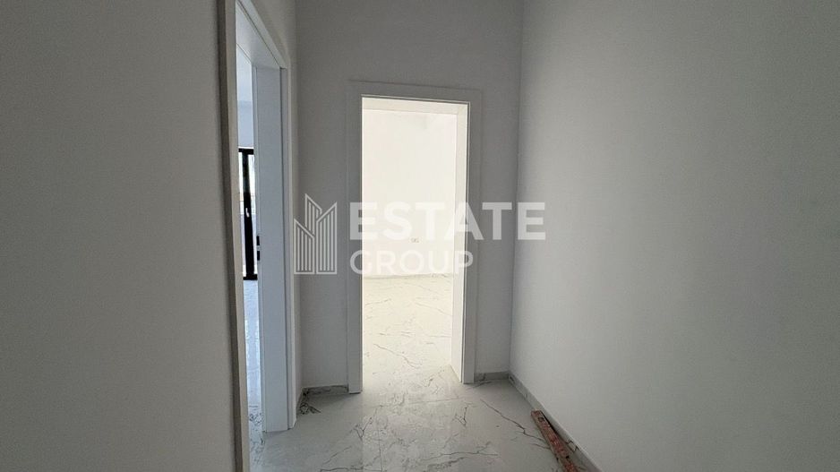 Apartament cu 3 camere si 2 bai in Giroc - Poză 3